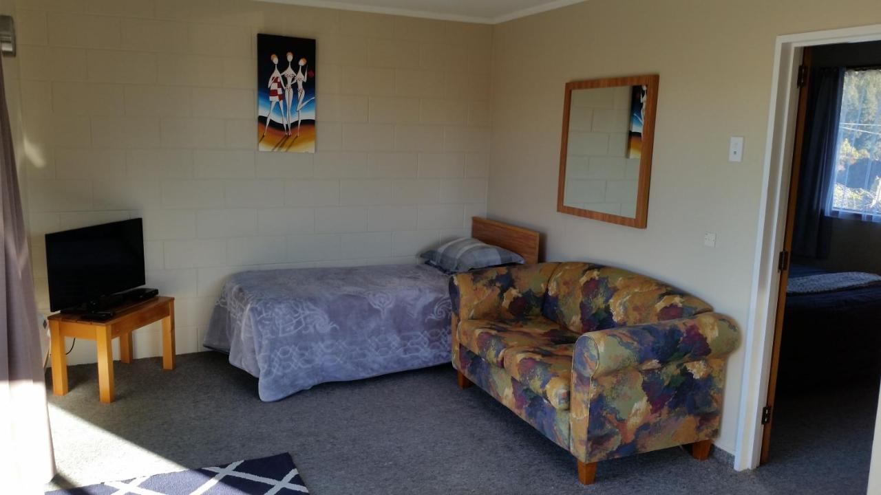 Hampden Moeraki Boulders Motel מראה חיצוני תמונה