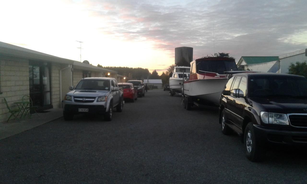 Hampden Moeraki Boulders Motel מראה חיצוני תמונה