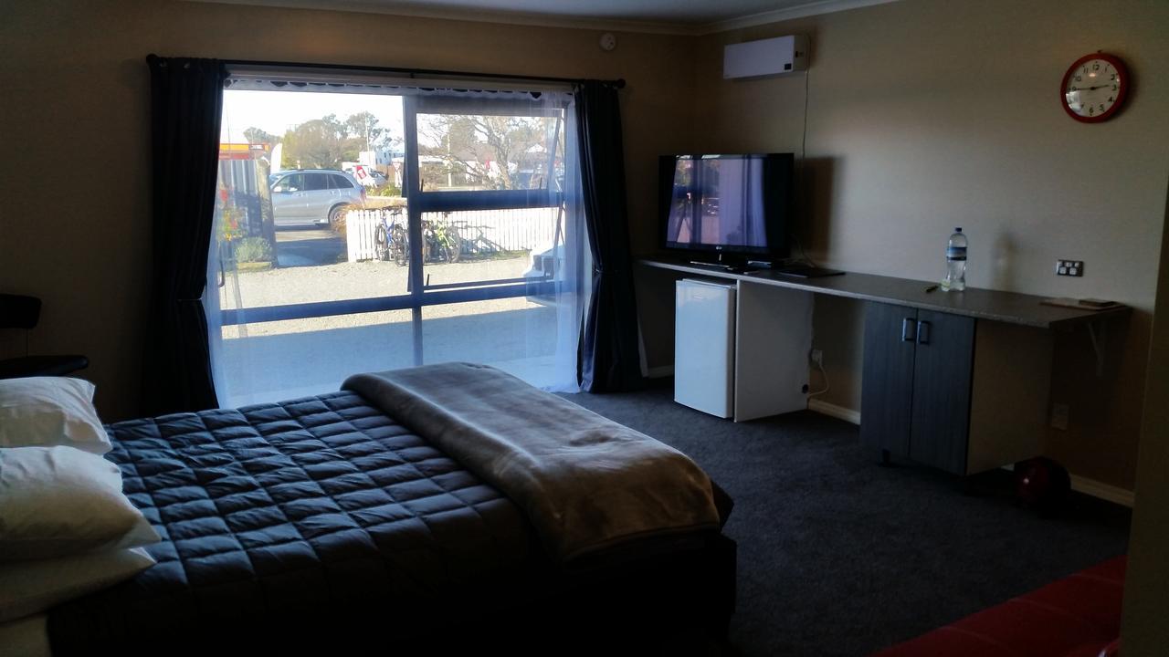 Hampden Moeraki Boulders Motel מראה חיצוני תמונה